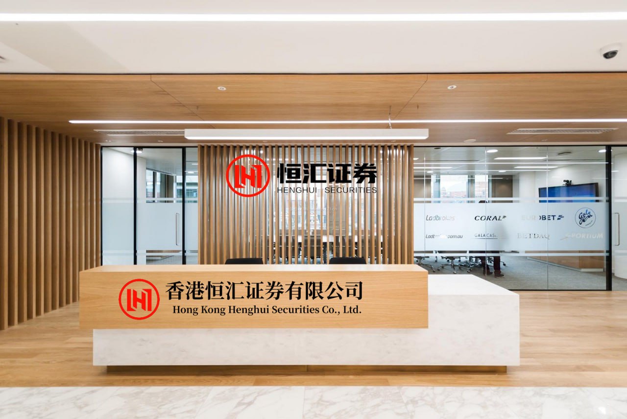 股券通配资APP下载 张陆、武飞、张洪章全部顺利出舱
